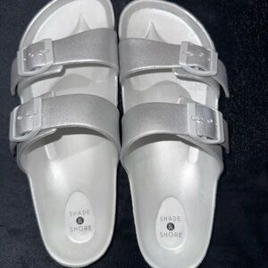Shade & Shore Metallic Silver Slide Sandals